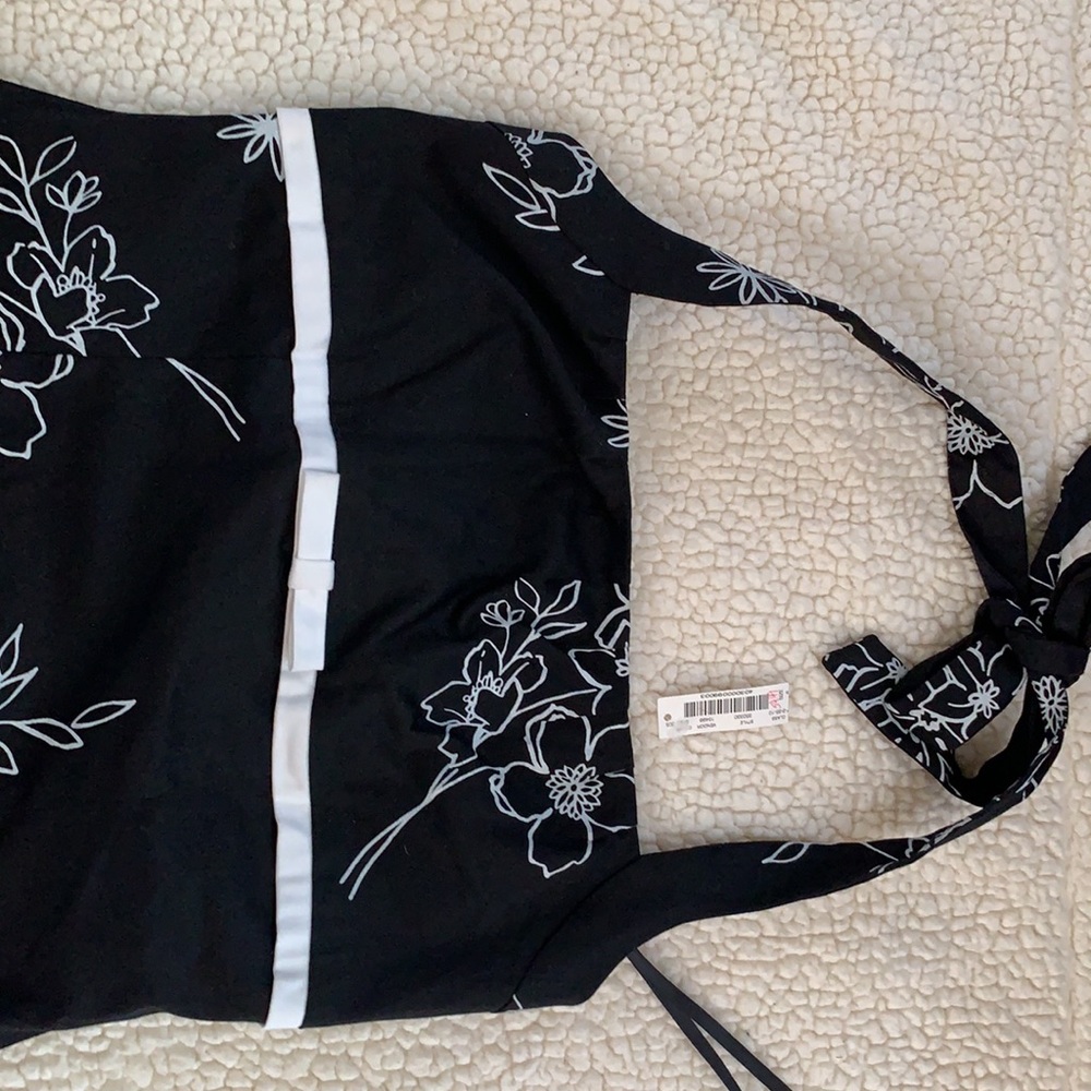 White House Black Market / Women’s Dress / size 6 - Picture 3 of 4